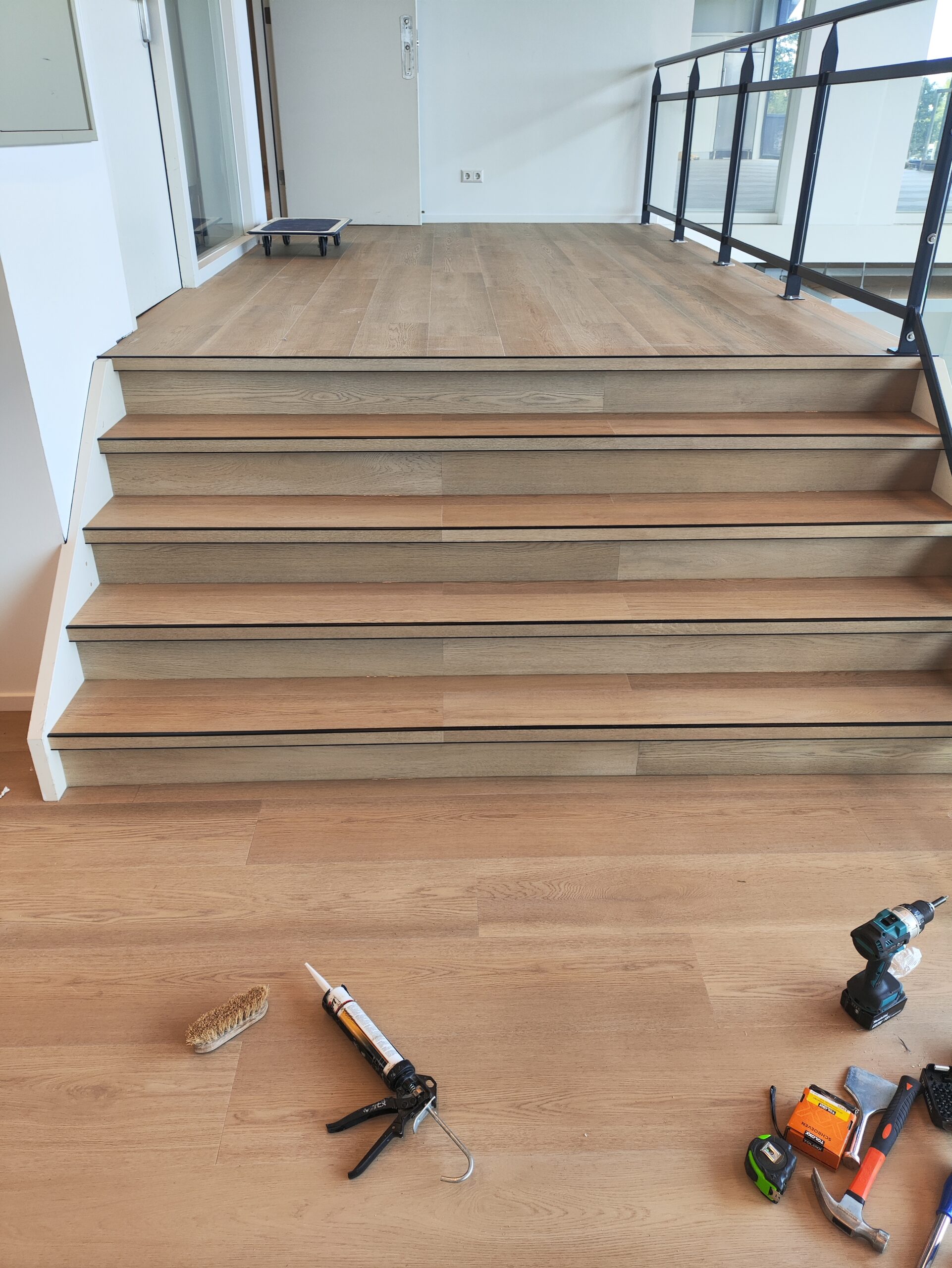 Traprenovatie PVC – DBD Vloeren Traprenovatie PVC uitgevoerd door DBD Vloeren in Opperdoes